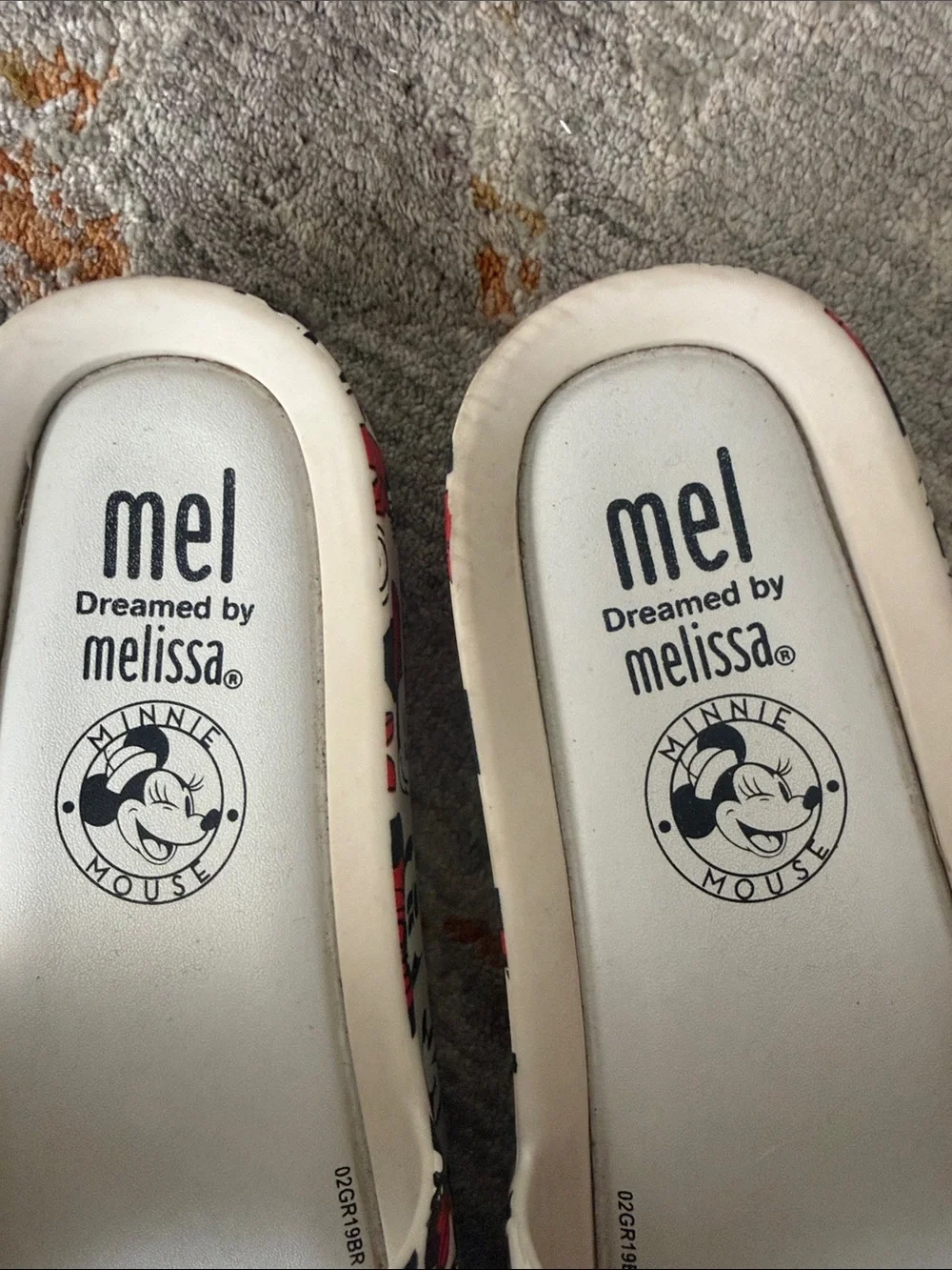 Mel by Melissa Kids Minnie Mouse White, Red & Black Slide Sandals